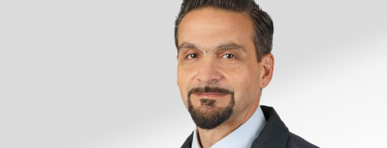 Giuseppe Di Francesco, Bestatter